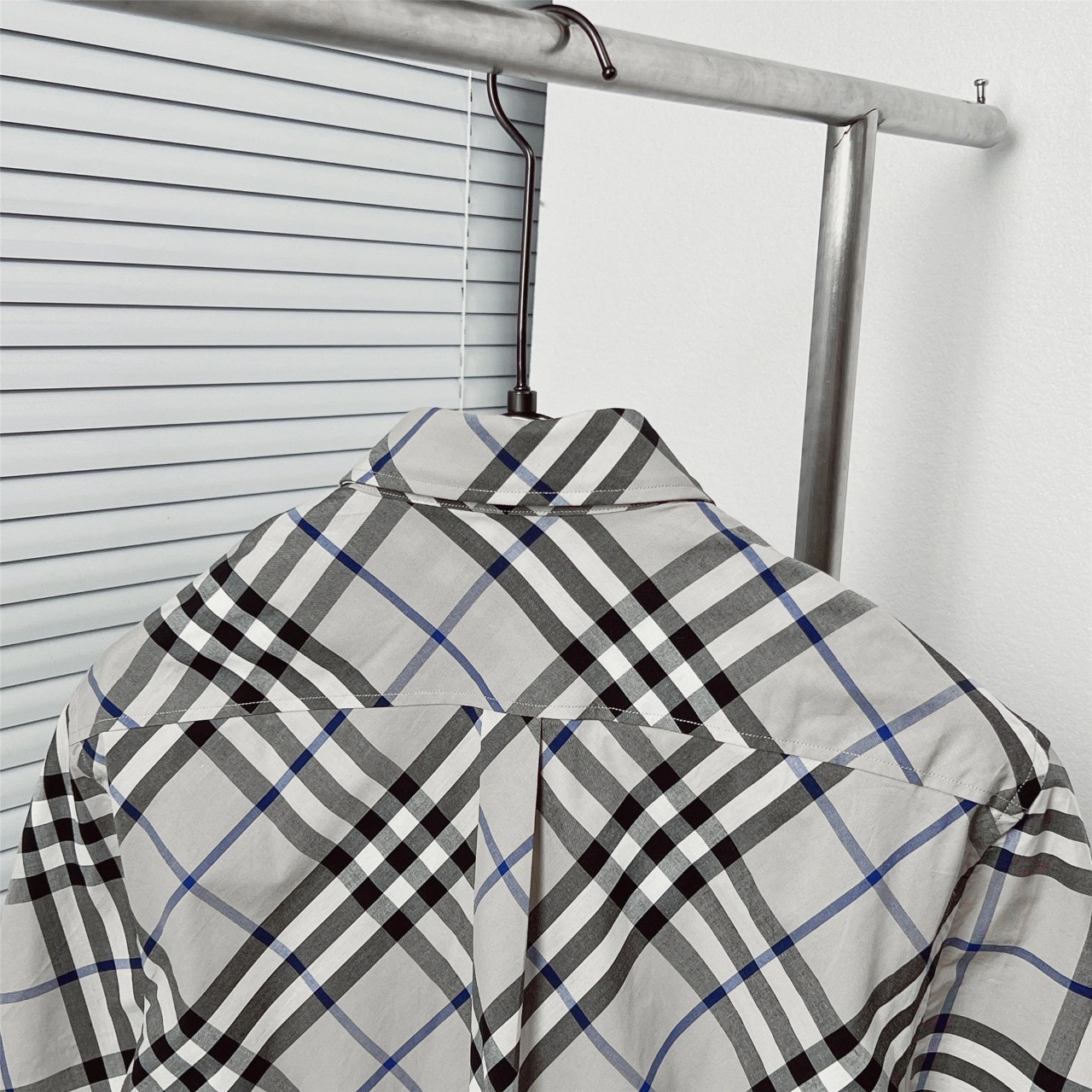 &wg.luxury- 2ur25rry item:E-F000C1534